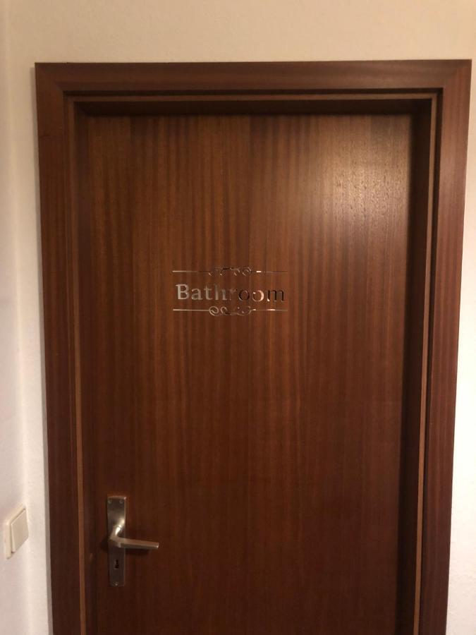 Dachgeschoss In Einem Reihenhaus Apartment ไฮเดลเบิร์ก ภายนอก รูปภาพ